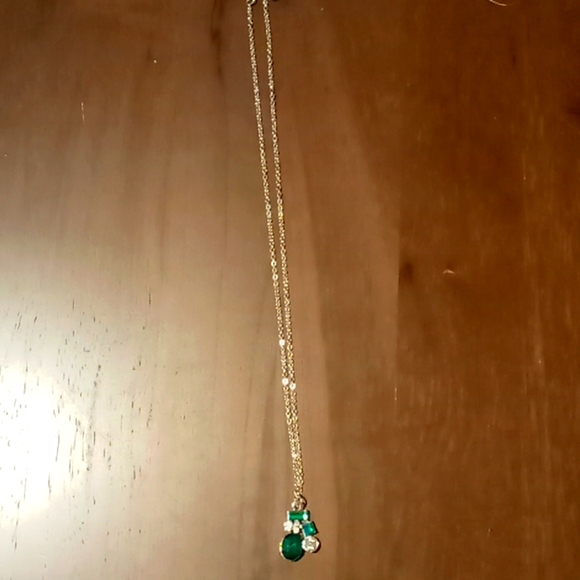 Small green and silver necklace - Picture 1 of 1